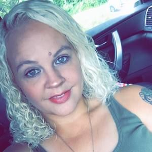 Meet your Posher, Krystal